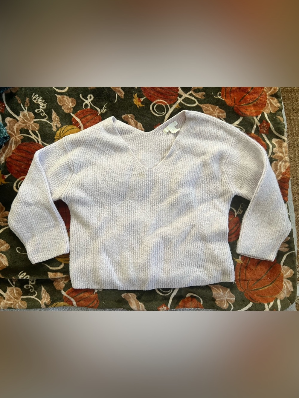 H&M Light Lavender V-Neck Ribbed Sweater